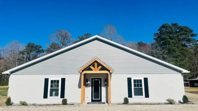 Farmhouse Pet Lodge