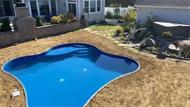 pool and spa 3